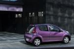 Peugeot 107 5-Door 2012 года